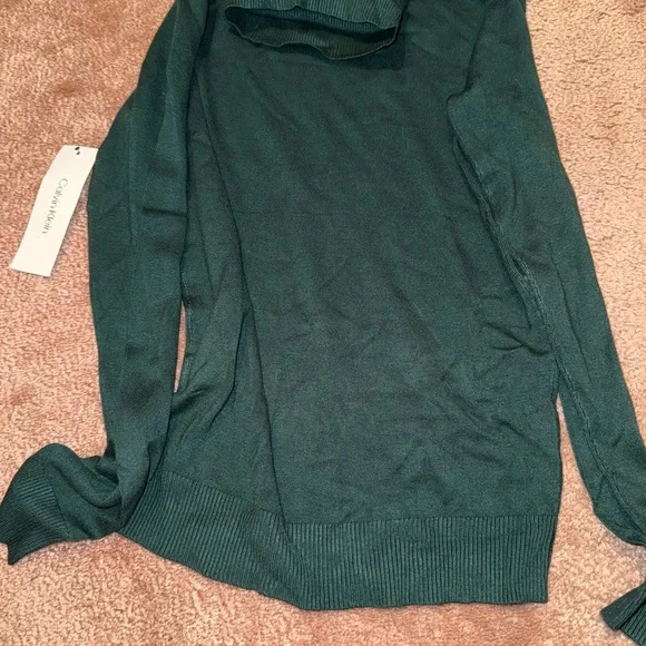 Calvin Klein Deep Green Turtleneck Sweater - Picture 3 of 3